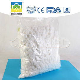 Hospital Surgical Cotton Balls Disposable Consumption 0.3g - 9g Eco - Friendly